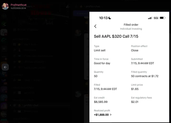 StockHours member sharing a profit screenshot in the community